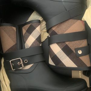 Authentic Burberry rain boots